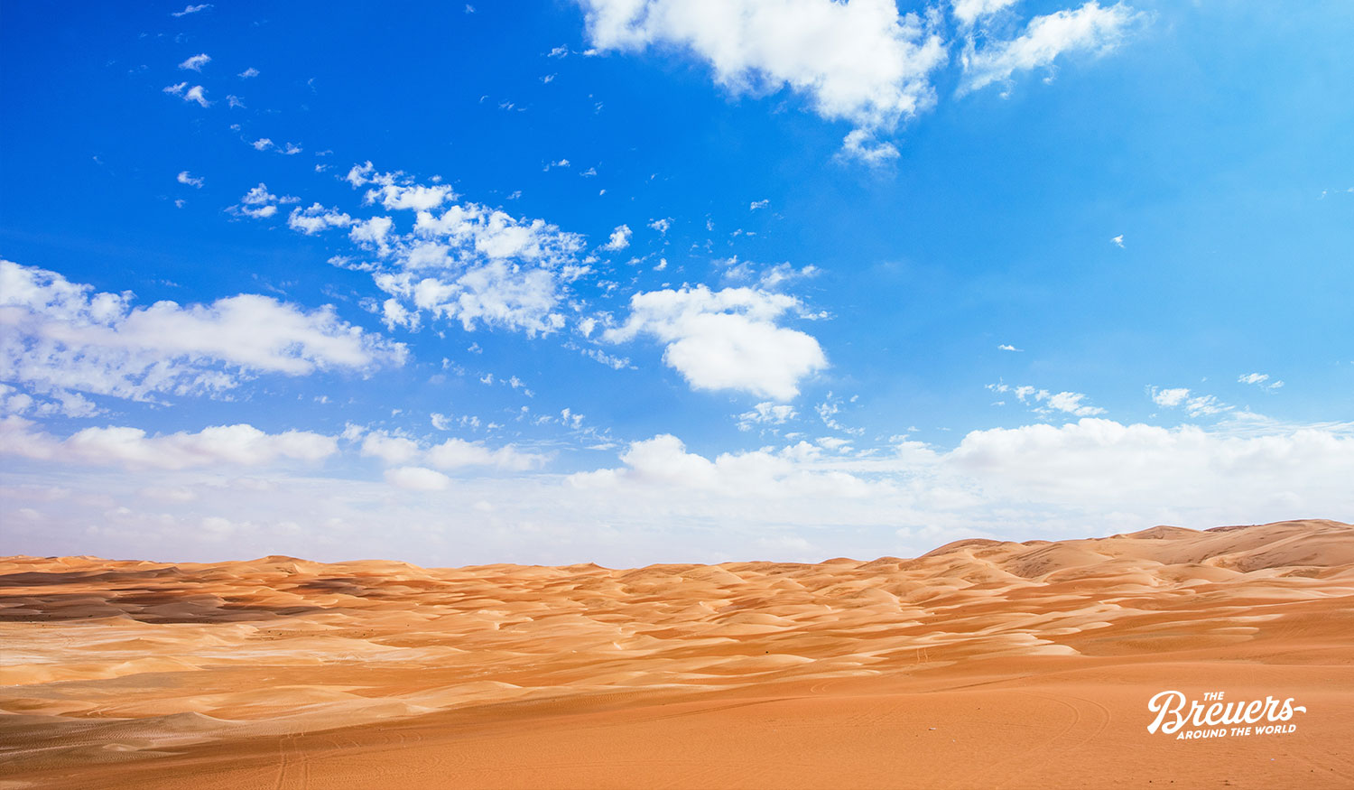 Rub al-Khali Wüste lässt sich mit dem Mietwagen von Abu Dhabi aus erreichen