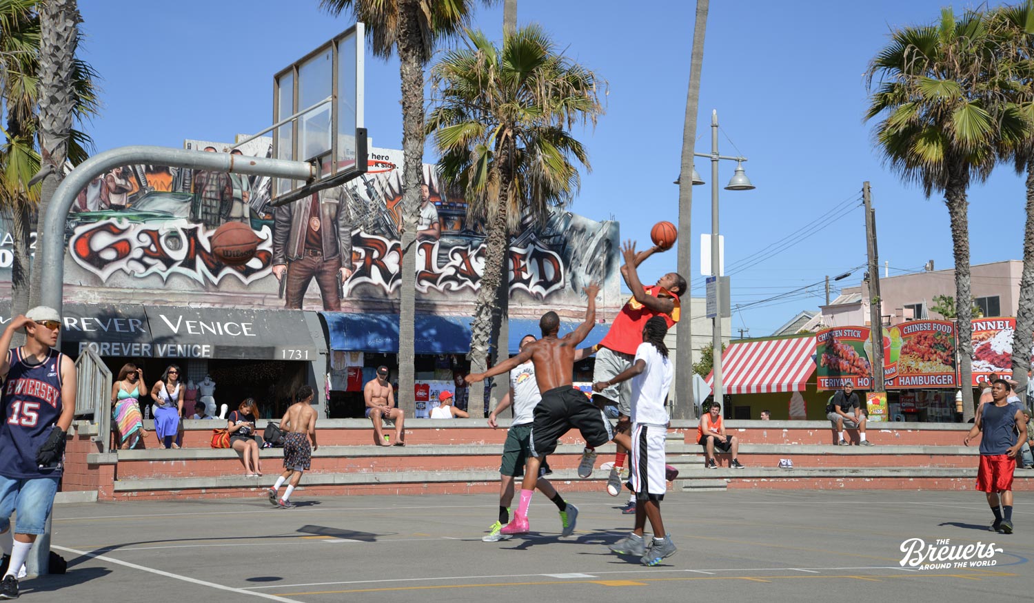 Basketball am Venice Beach Boardwalk
